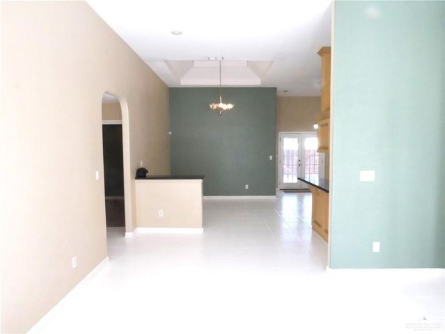 8107 N 27th Lane, Mcallen, TX 78504