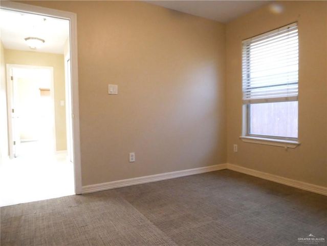 8107 N 27th Lane, Mcallen, TX 78504