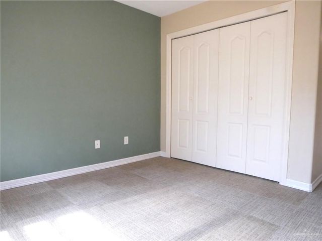 8107 N 27th Lane, Mcallen, TX 78504