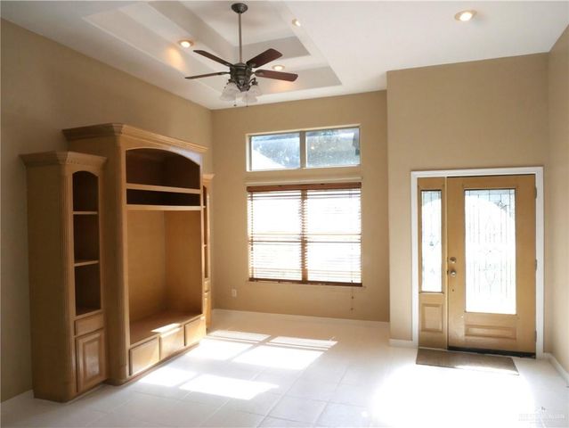 8107 N 27th Lane, Mcallen, TX 78504