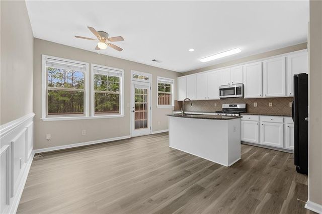 708 Village Field Court, Suwanee, GA 30024