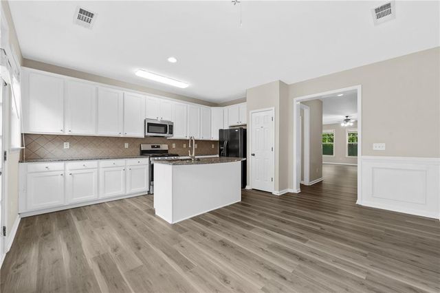 708 Village Field Court, Suwanee, GA 30024
