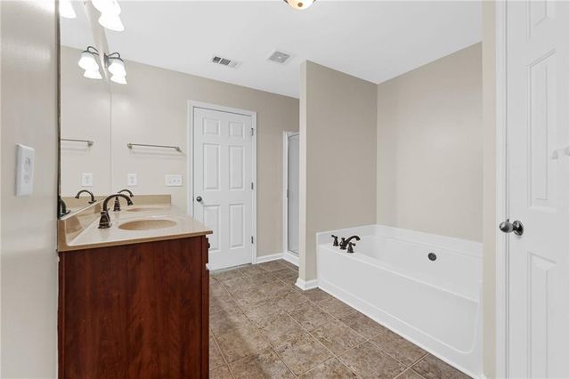 708 Village Field Court, Suwanee, GA 30024