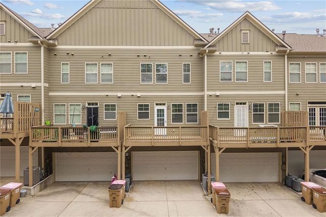 708 Village Field Court, Suwanee, GA 30024