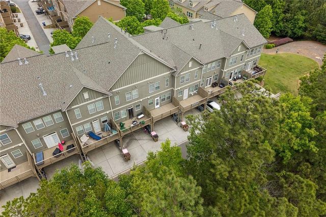 708 Village Field Court, Suwanee, GA 30024