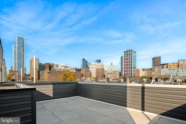 1110 CYPRESS ST, Philadelphia, PA 19107