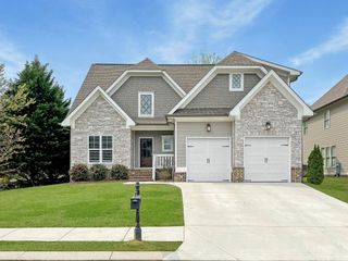 8096 Hodges Way, Ooltewah, TN 37363
