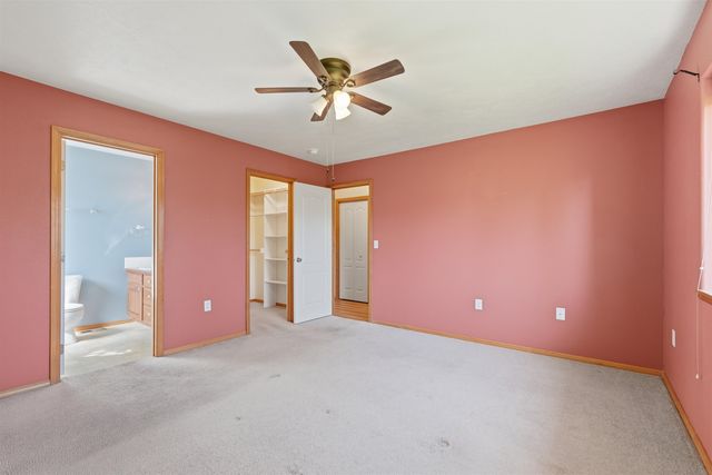1204 E 6th St, Deer Park, WA 99006