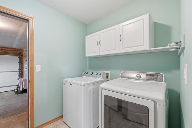 1204 E 6th St, Deer Park, WA 99006