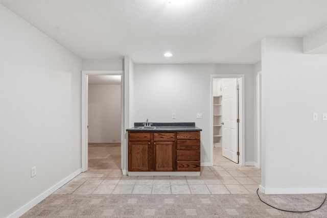 1204 E 6th St, Deer Park, WA 99006