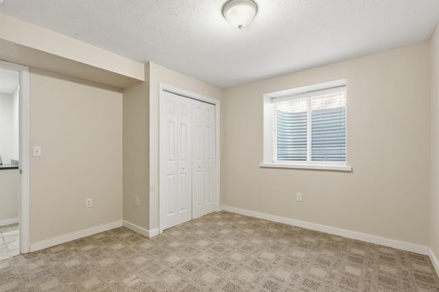 1204 E 6th St, Deer Park, WA 99006
