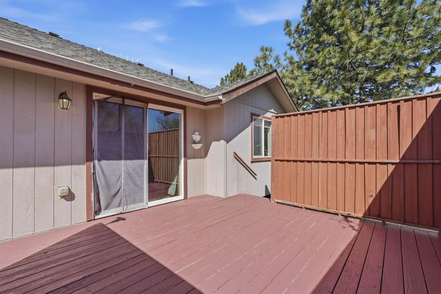 1204 E 6th St, Deer Park, WA 99006