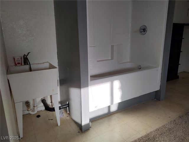 3378 Seneca Drive, Las Vegas, NV 89169