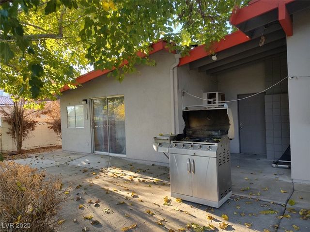 3378 Seneca Drive, Las Vegas, NV 89169