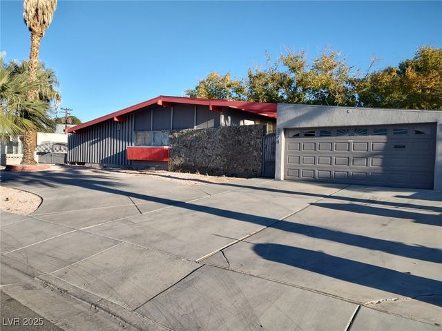3378 Seneca Drive, Las Vegas, NV 89169