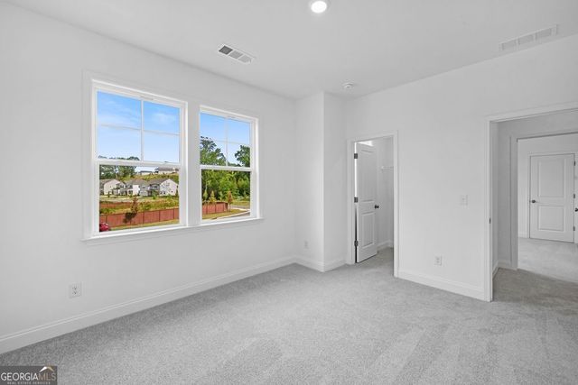 8780 Stratford Oaks Avenue, Ball Ground, GA 30107