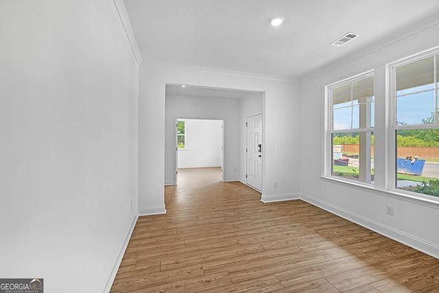 8780 Stratford Oaks Avenue, Ball Ground, GA 30107