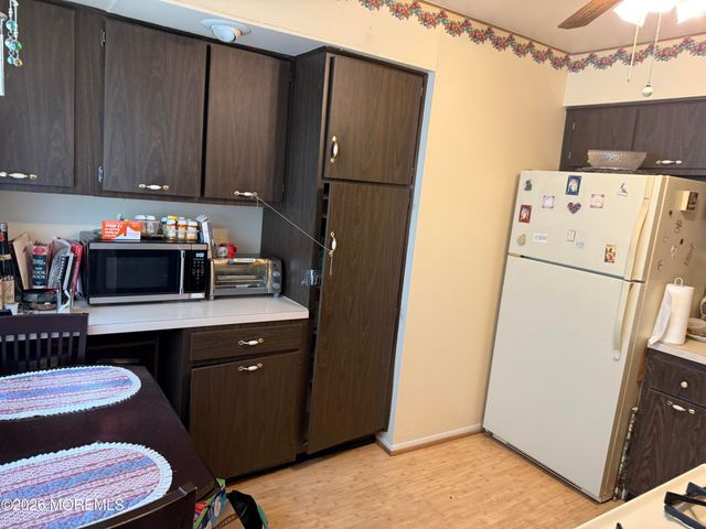 2 Rose Rita Terrace D, Hammonton, NJ 08037
