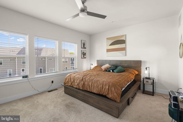 8338 AMBER BEACON CIR, Millersville, MD 21108