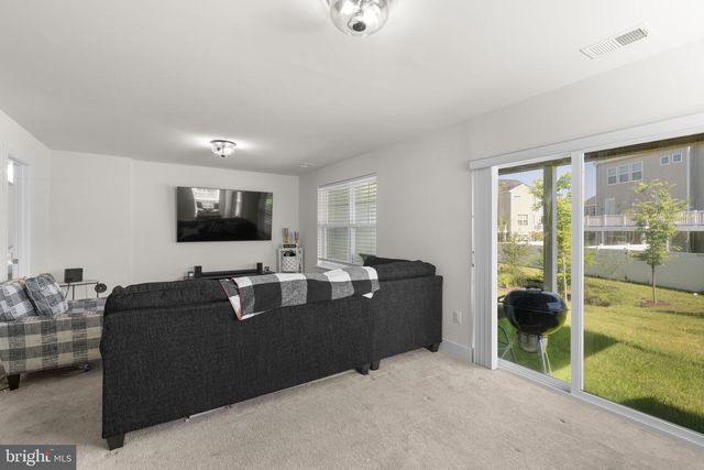 8338 AMBER BEACON CIR, Millersville, MD 21108
