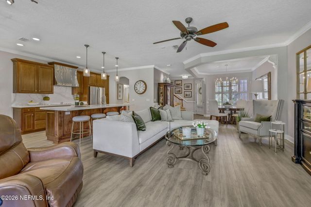 13582 ISLA VISTA Drive, Jacksonville, FL 32224