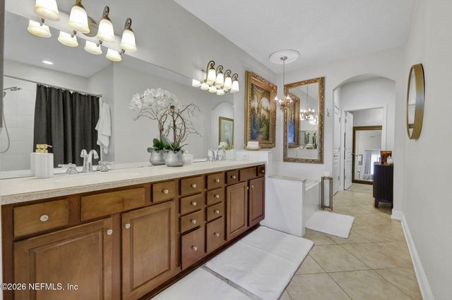 13582 ISLA VISTA Drive, Jacksonville, FL 32224