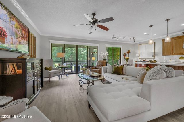 13582 ISLA VISTA Drive, Jacksonville, FL 32224
