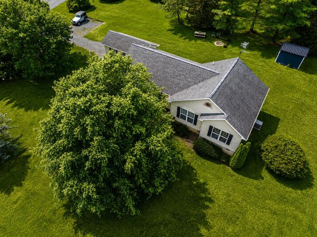 1965 King Richard RD, Ferrum, VA 24088