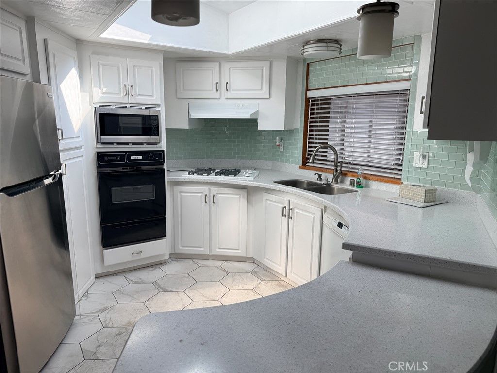 3595 Santa Fe 181, Long Beach, CA 90810 — photo 2