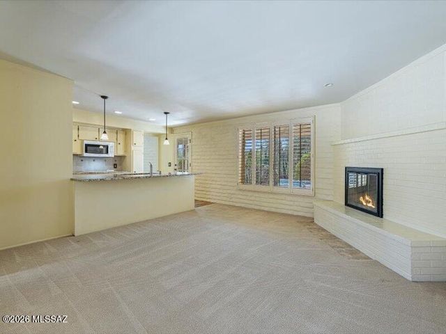 3401 N Calle De Beso, Tucson, AZ 85750