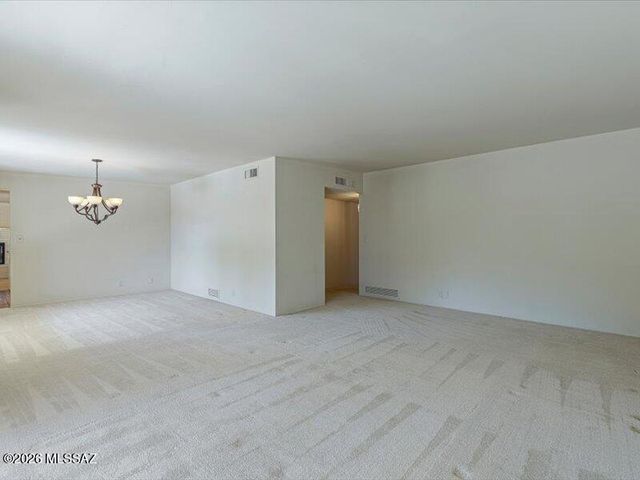 3401 N Calle De Beso, Tucson, AZ 85750
