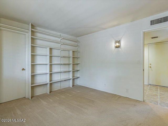 3401 N Calle De Beso, Tucson, AZ 85750