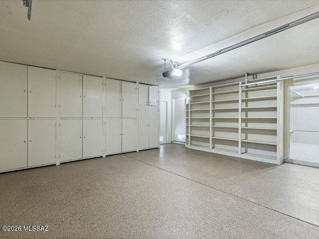 3401 N Calle De Beso, Tucson, AZ 85750