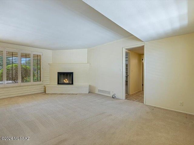 3401 N Calle De Beso, Tucson, AZ 85750
