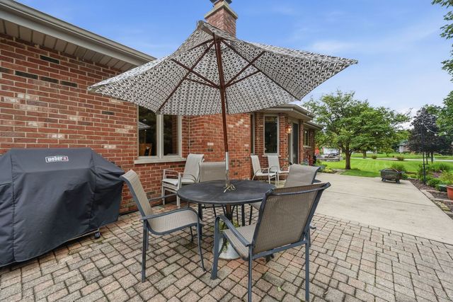 871 Laurel Bay, New Lenox, IL 60451