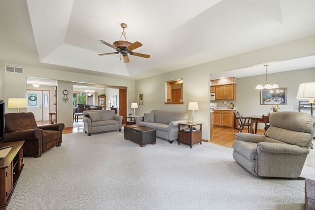 871 Laurel Bay, New Lenox, IL 60451