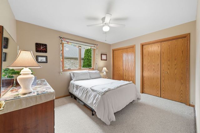 871 Laurel Bay, New Lenox, IL 60451