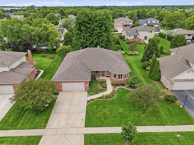 871 Laurel Bay, New Lenox, IL 60451
