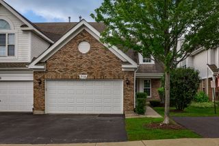 710 Citadel Drive, Westmont, IL 60559