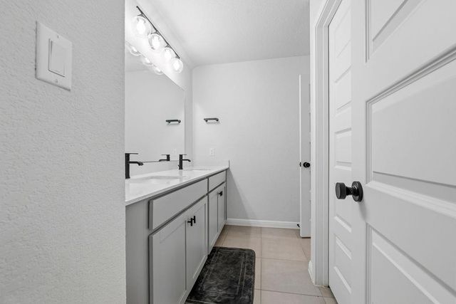 17616 Chino LN, Pflugerville, TX 78660