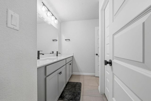 17616 Chino LN, Pflugerville, TX 78660