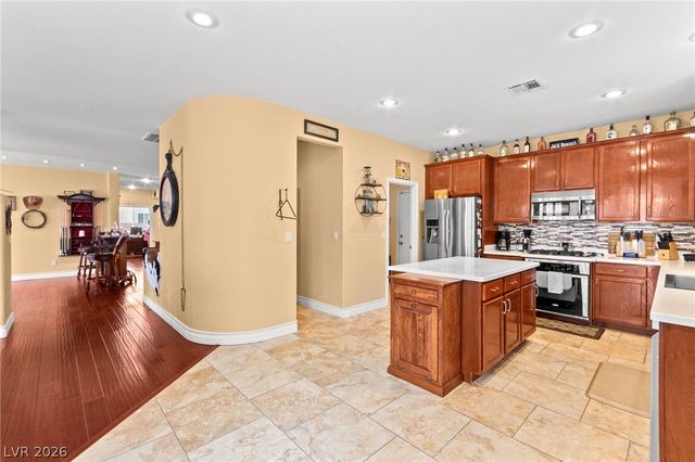 680 Coral View Street, Las Vegas, NV 89110