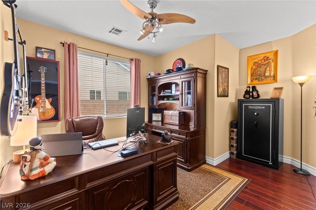 680 Coral View Street, Las Vegas, NV 89110