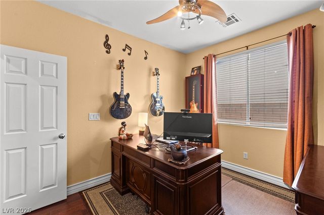 680 Coral View Street, Las Vegas, NV 89110
