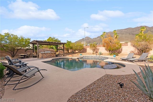 680 Coral View Street, Las Vegas, NV 89110