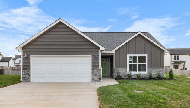 1430 Dan Brown Dr, Clarksville, TN 37042