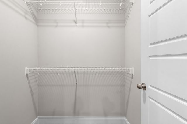 1430 Dan Brown Dr, Clarksville, TN 37042