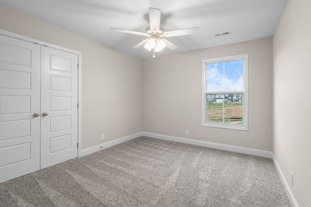 1430 Dan Brown Dr, Clarksville, TN 37042