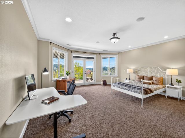 9223 Se 139TH Ave, Happy Valley, OR 97086