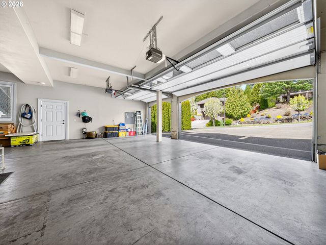 9223 Se 139TH Ave, Happy Valley, OR 97086